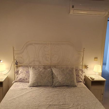 Edificio Can Roses Moscari Εξωτερικό φωτογραφία